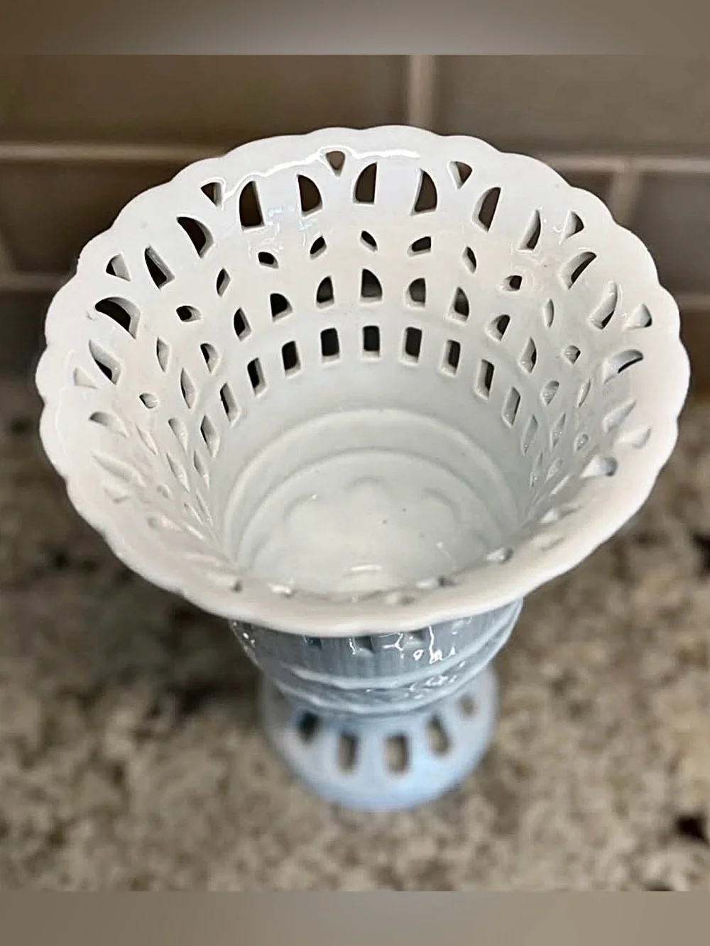 Mikasa Bridal Lace 8” Vase White Pierced Pedestal Floral Vase